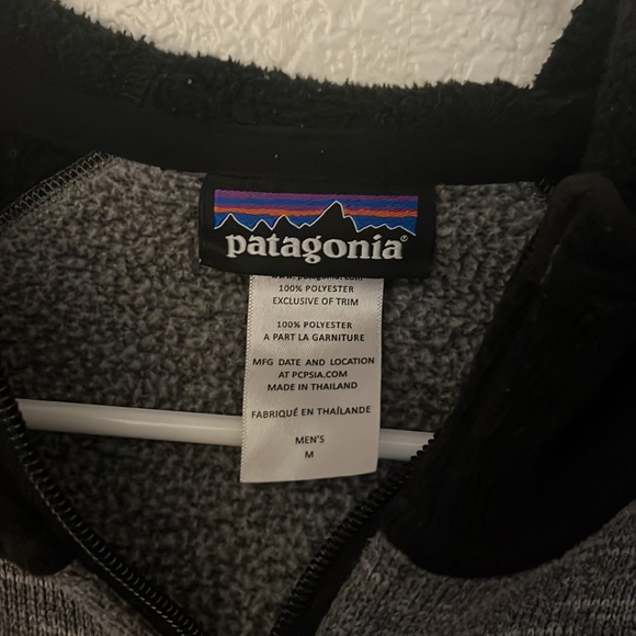 Mens Patagonia Zippered Jacket - Picture 2 of 4